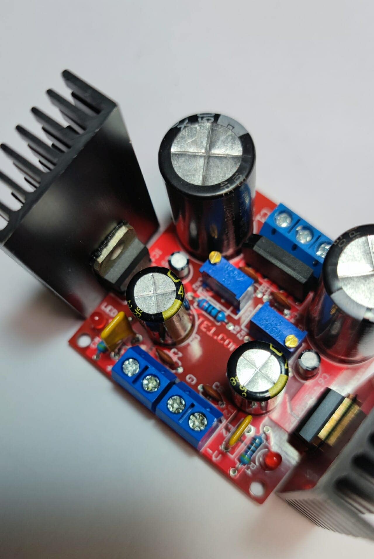 adjustable dual power supply circuit lm317 lm337 4